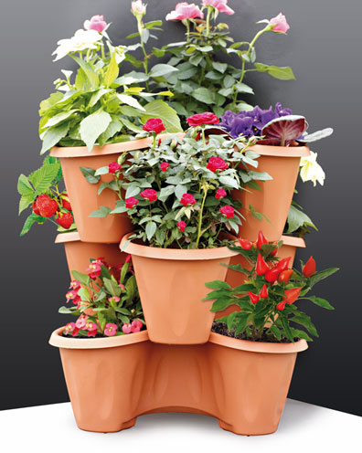 Trifoglio Terracotta outdoor set of 3 stackable pots